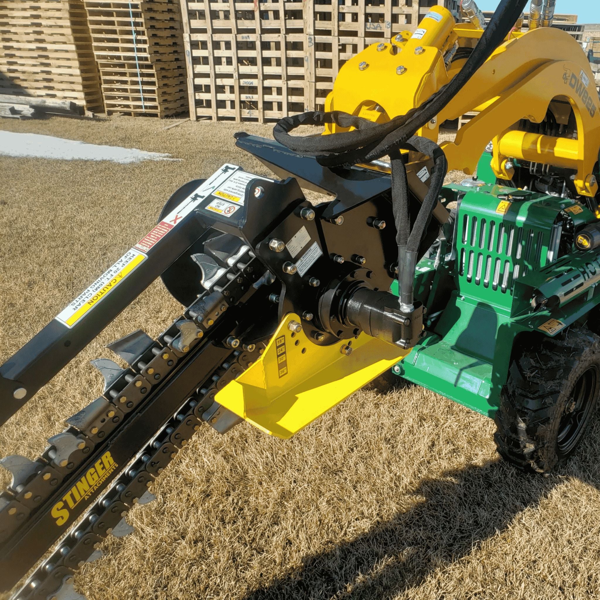 Stinger Bigfoot Trencher | Standard Flow (900/1200) | 3ft - 4ft Depth