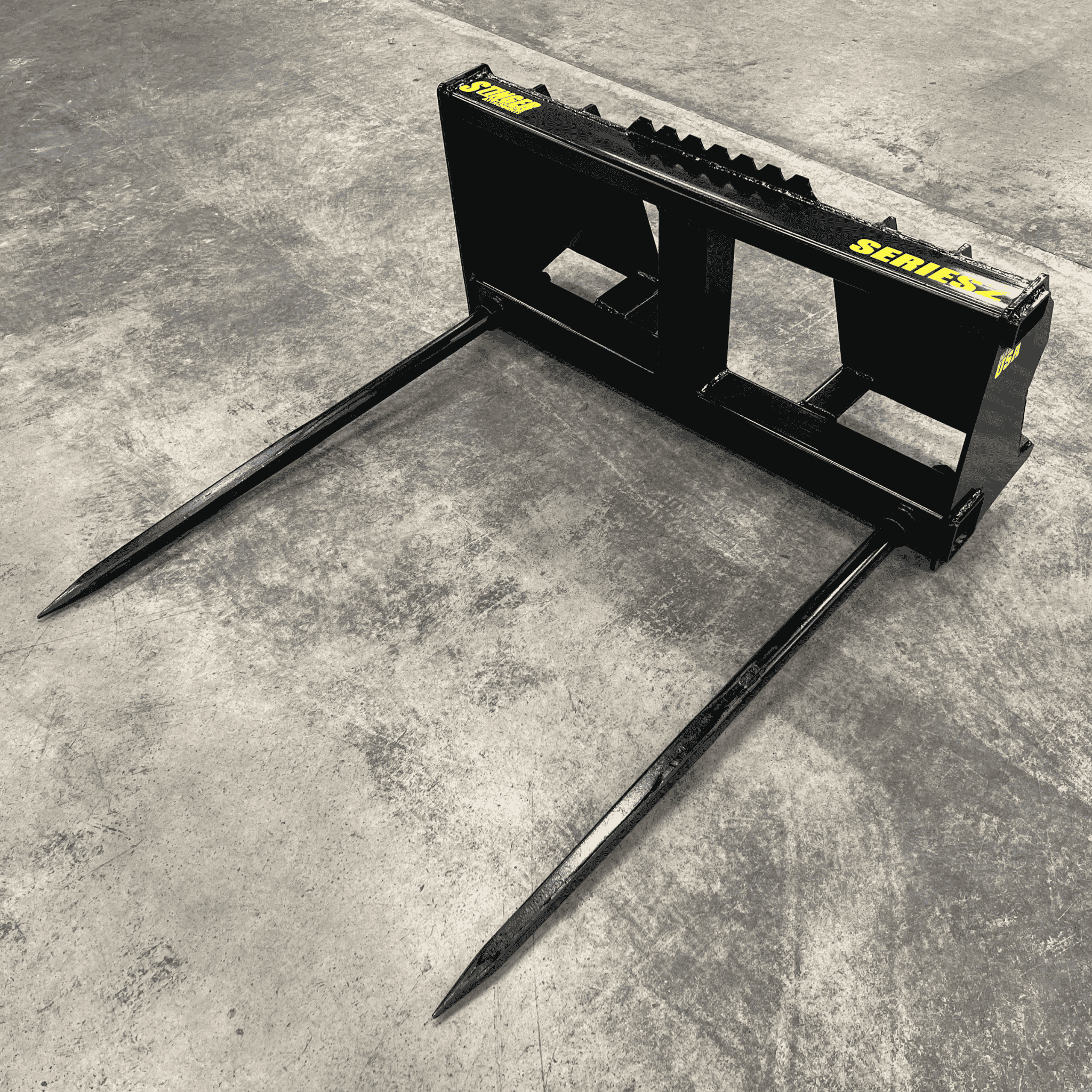 Stinger Skid Steer Double Bale Spear | Round & Square | 7,000 lb Capacity