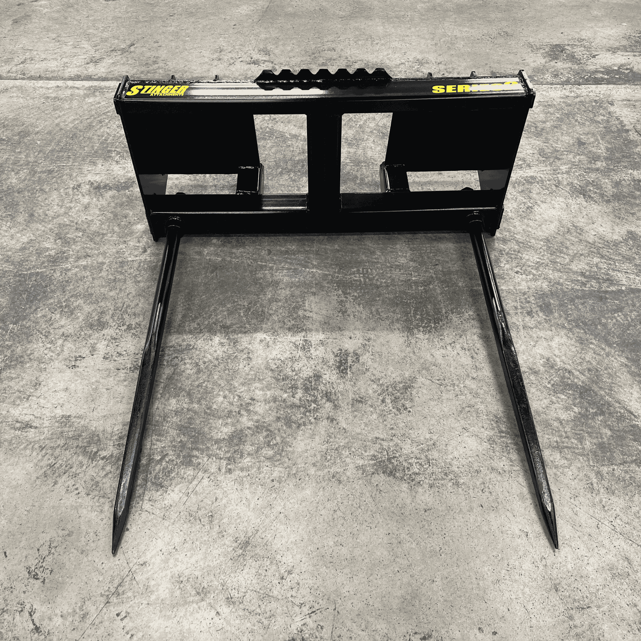Stinger Skid Steer Double Bale Spear | Round & Square | 7,000 lb Capacity