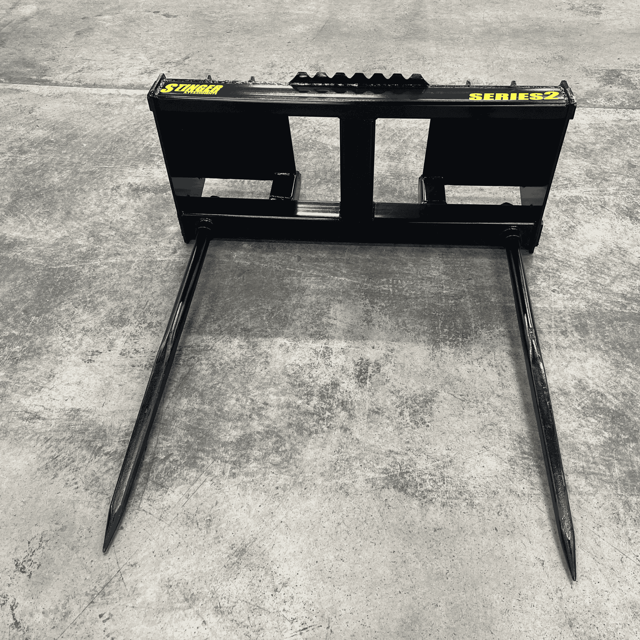 Stinger Skid Steer Double Bale Spear | Round & Square | 7,000 lb Capacity